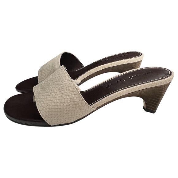 Donald Pliner Women's Vimms Metallic Snake Heels Praline Size 7 - Picture 8 of 8